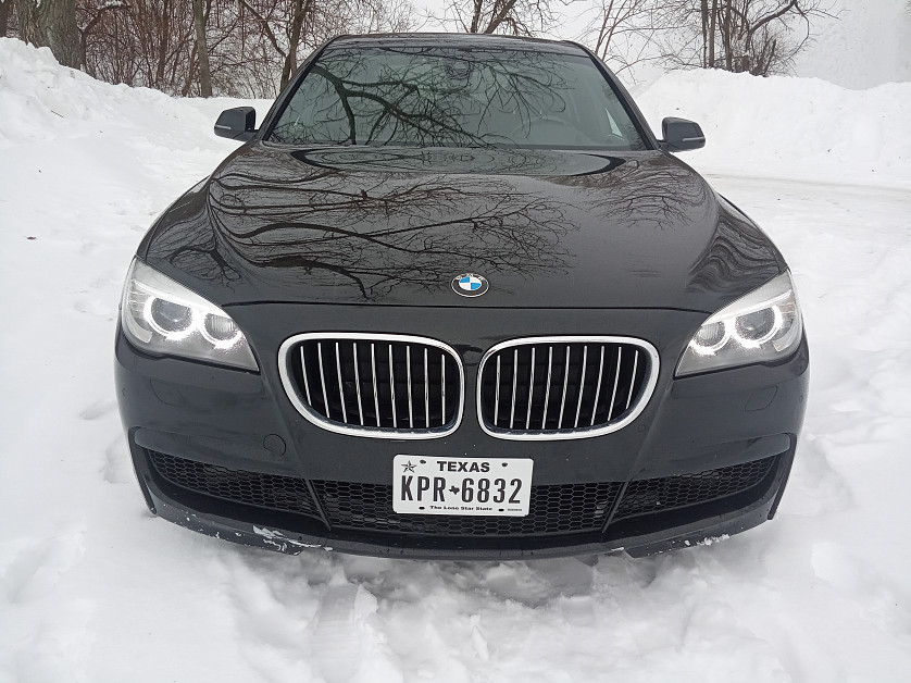 BMW 740LI x-drive 2014 изображение 1