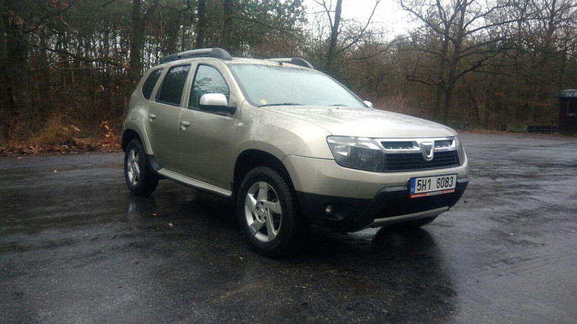 Dacia Duster STEPWAY 2011, 1,6 бензин 4х4 зображення 1