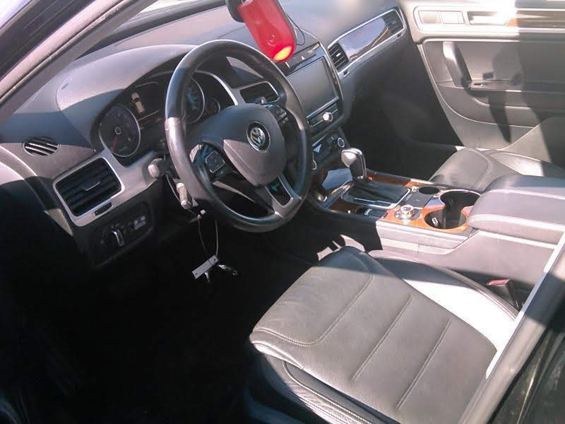 2012 Volkswagen Touareg изображение 3