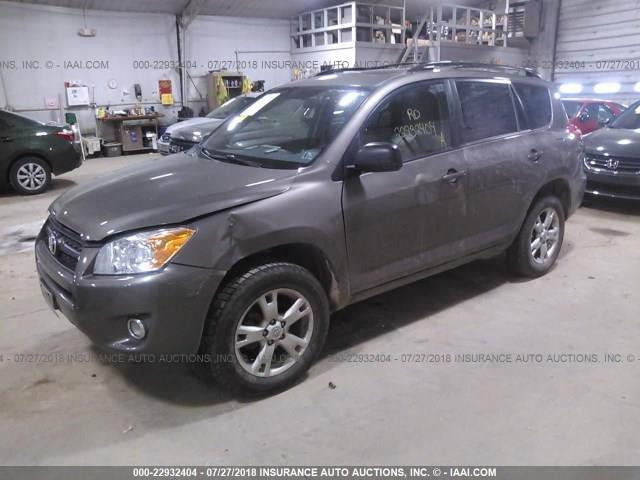 TOYOTA RAV4, 2012 изображение 2